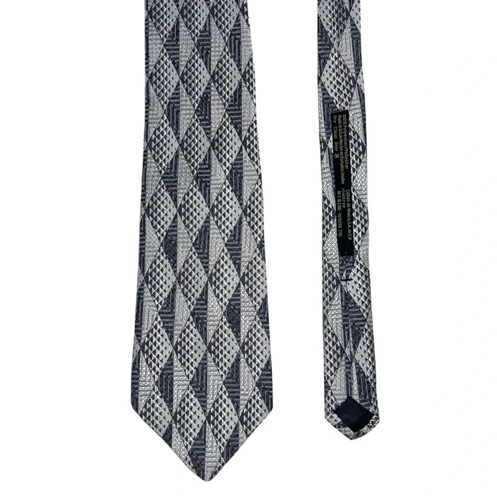 Oaktree Mens Neck Tie Black Silver Gray Geometric Diamond Pattern Woven Formal